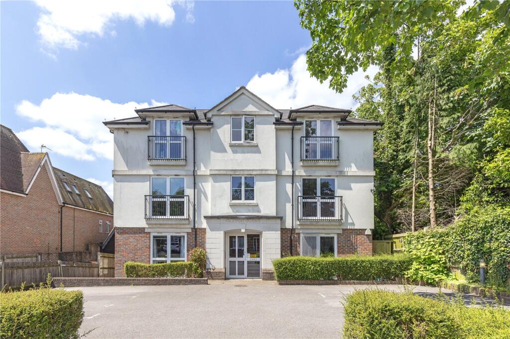 Main image of property: Grove Road, Burgess Hill, West Sussex, RH15