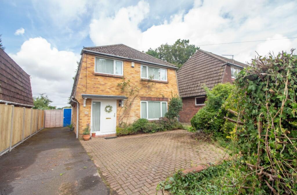 Main image of property: Sutton Road, Cowplain, PO8 8PT