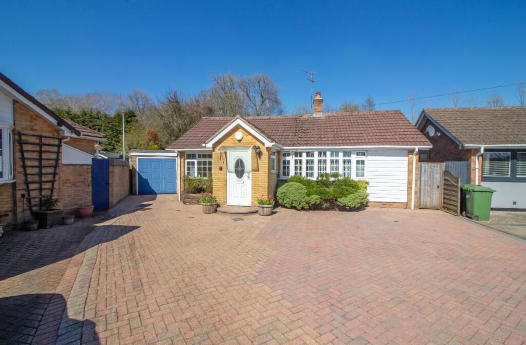 Main image of property: Whitebeam Close, Horndean, PO8 9HD
