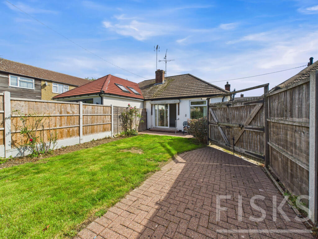 Main image of property: Cedar Road, Benfleet, SS7