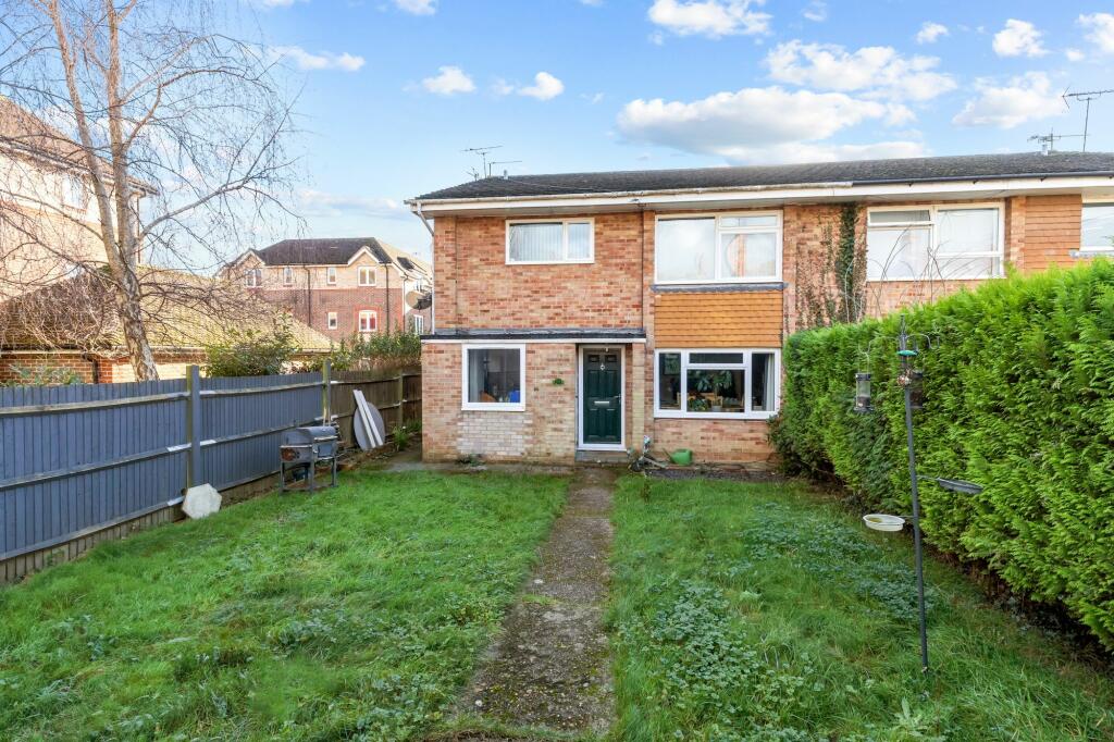 Main image of property: Crawley Road, Horsham, RH12