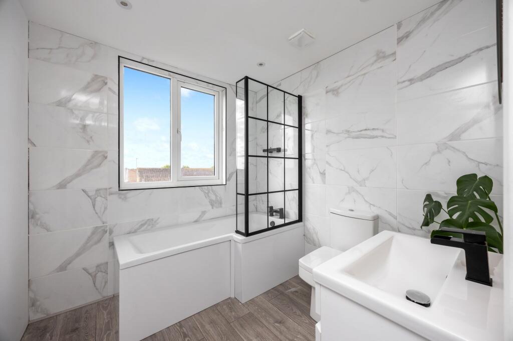 Additional image 18 of Terringes Avenue, Worthing, BN13