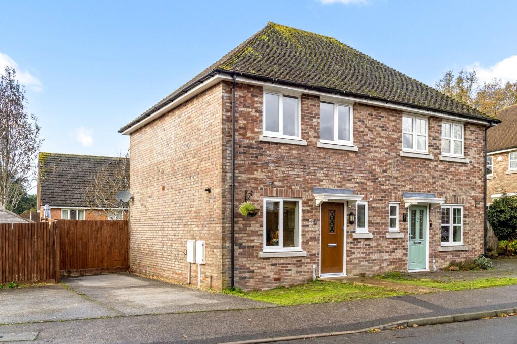 Main image of property: The Glade, Storrington, RH20