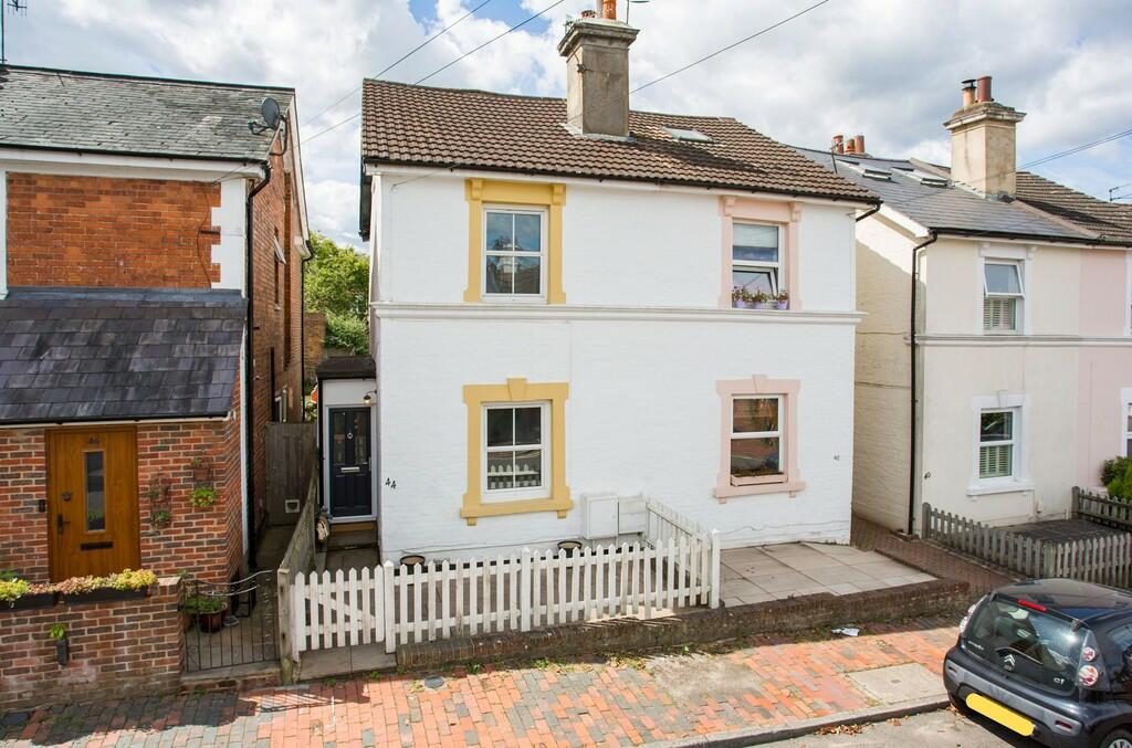 3 bedroom semidetached house for sale in Granville Road, Tunbridge