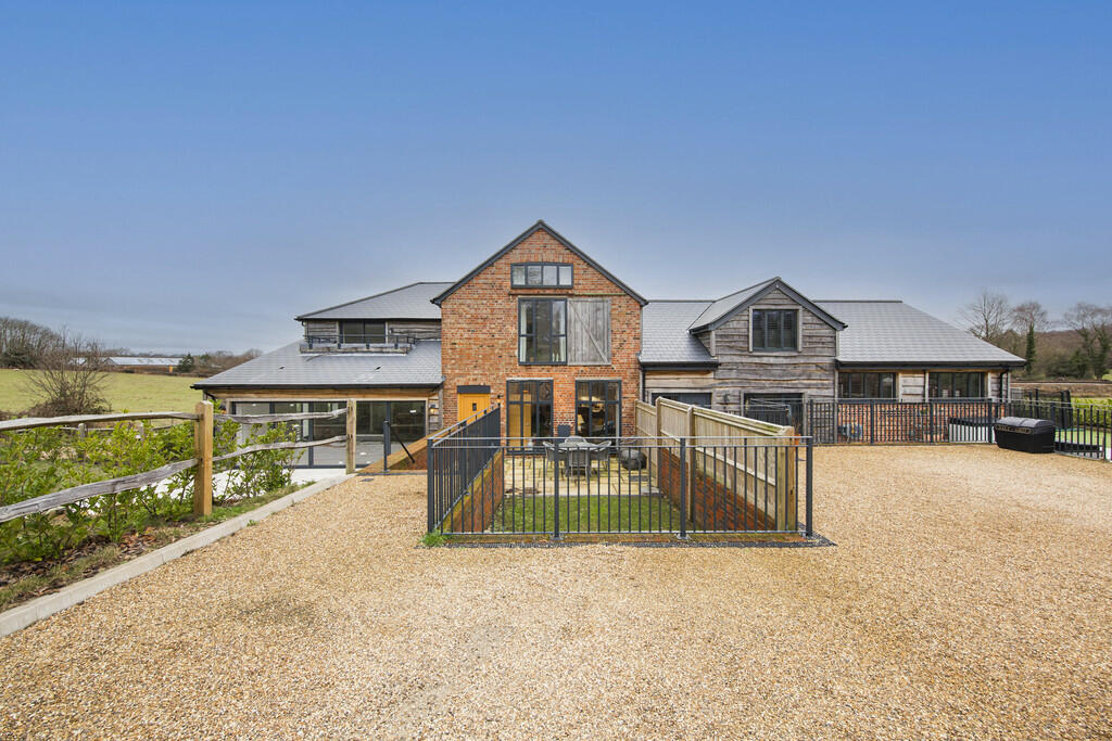 2 bedroom terraced house for sale in Bayham Road, Tunbridge Wells, TN3