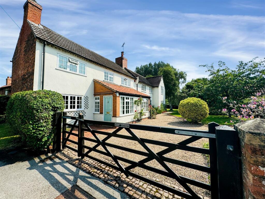 Main image of property: Main Street, Hoveringham, Nottingham
