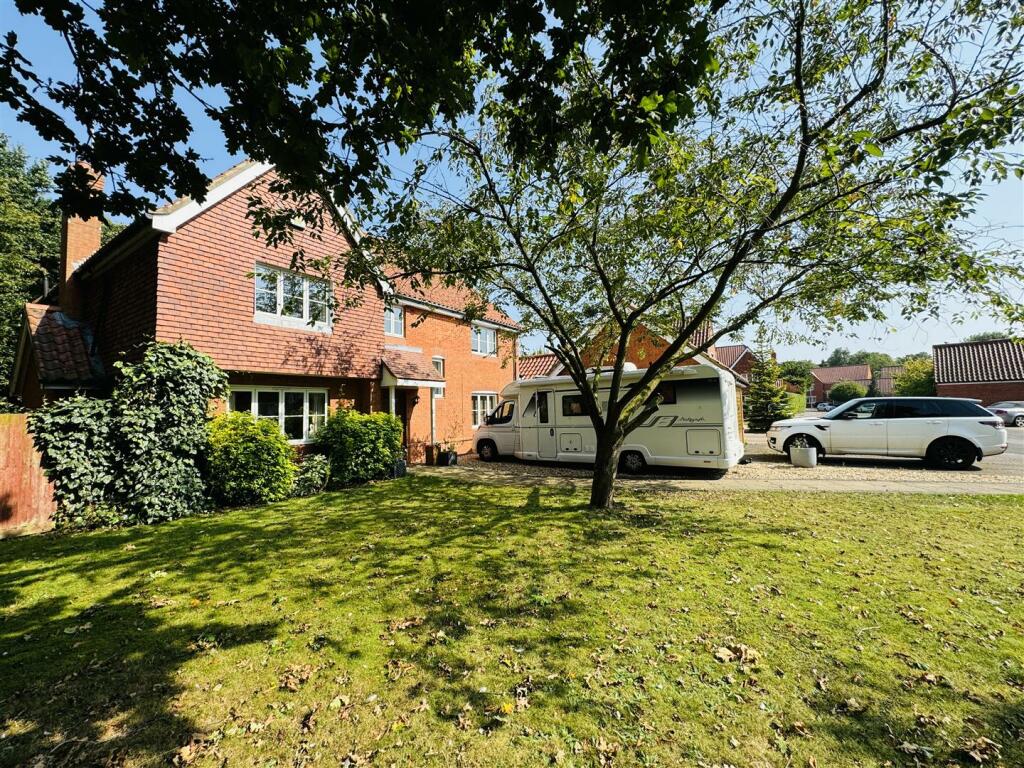 Main image of property: Hawthorn Close, Bleasby, Nottingham