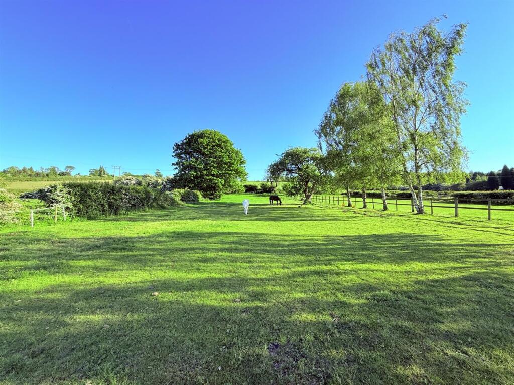 Main image of property: House, Land & Stables in Calverton