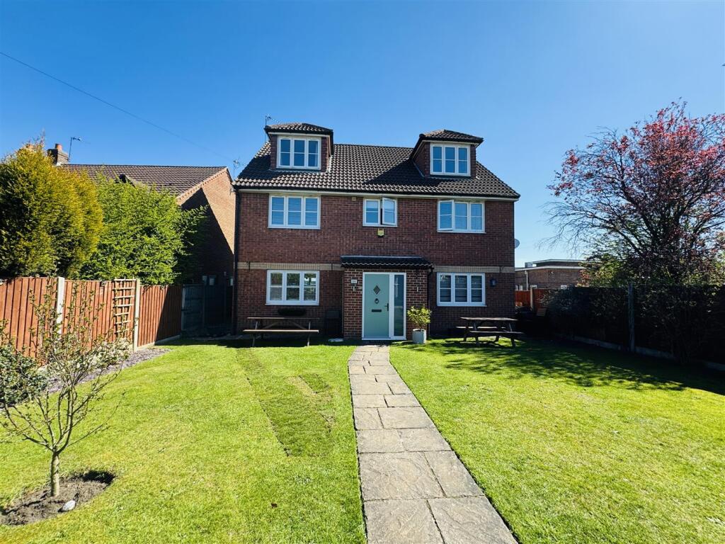 Main image of property: Flatts Lane, Calverton, Nottingham