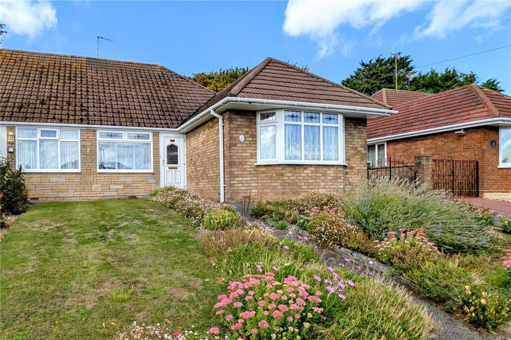 Main image of property: Wilbury Drive, Dunstable, Bedfordshire, LU5