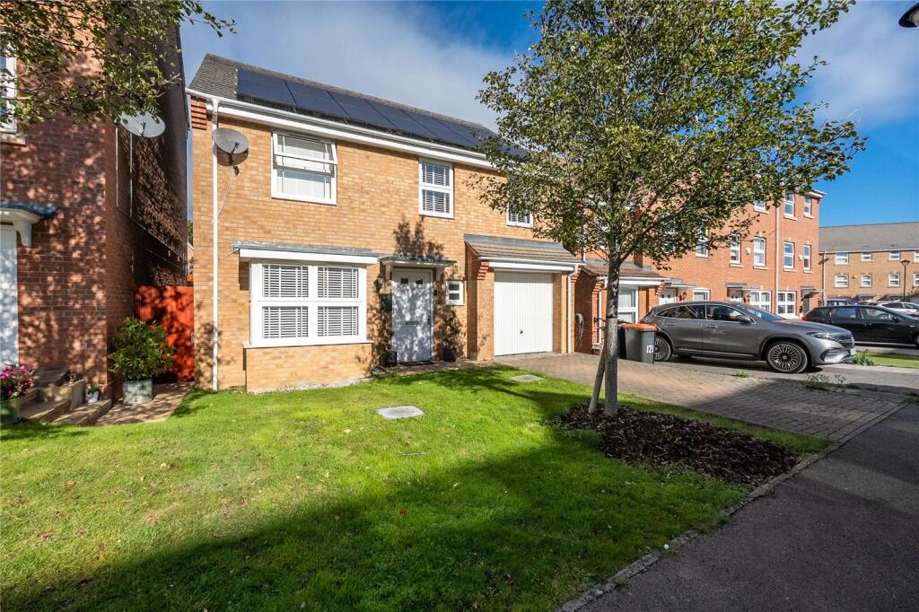 4 bedroom detached house
