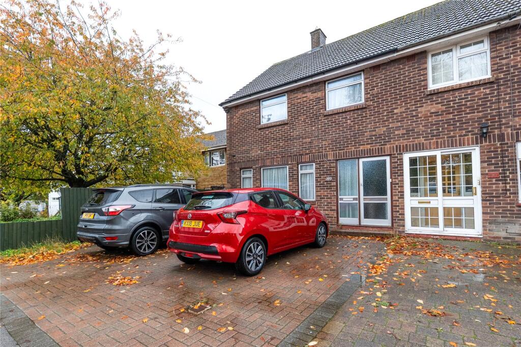 Main image of property: Westfield Road, Dunstable, Bedfordshire, LU6