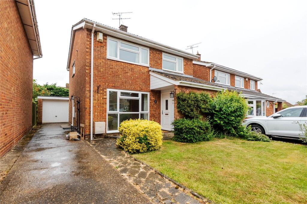 Main image of property: Maple Way, Kensworth, Bedfordshire, LU6