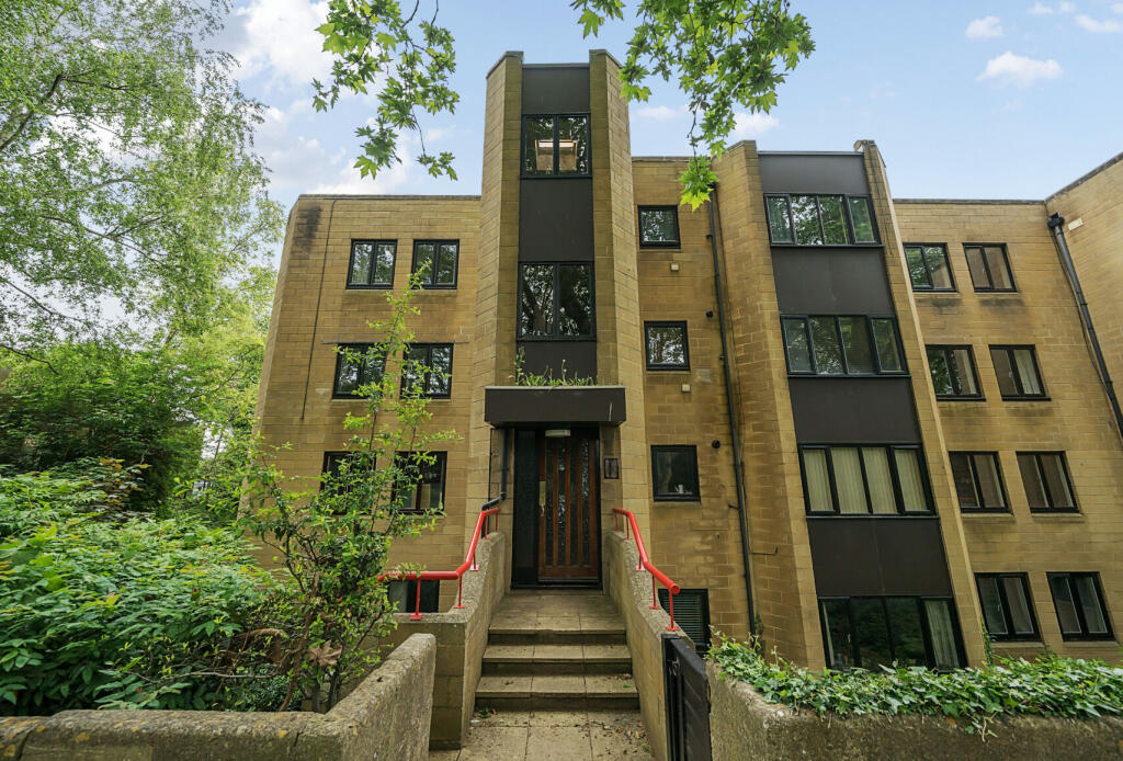 2 bedroom apartment for sale in Henrietta Court, Bathwick Street, Bath