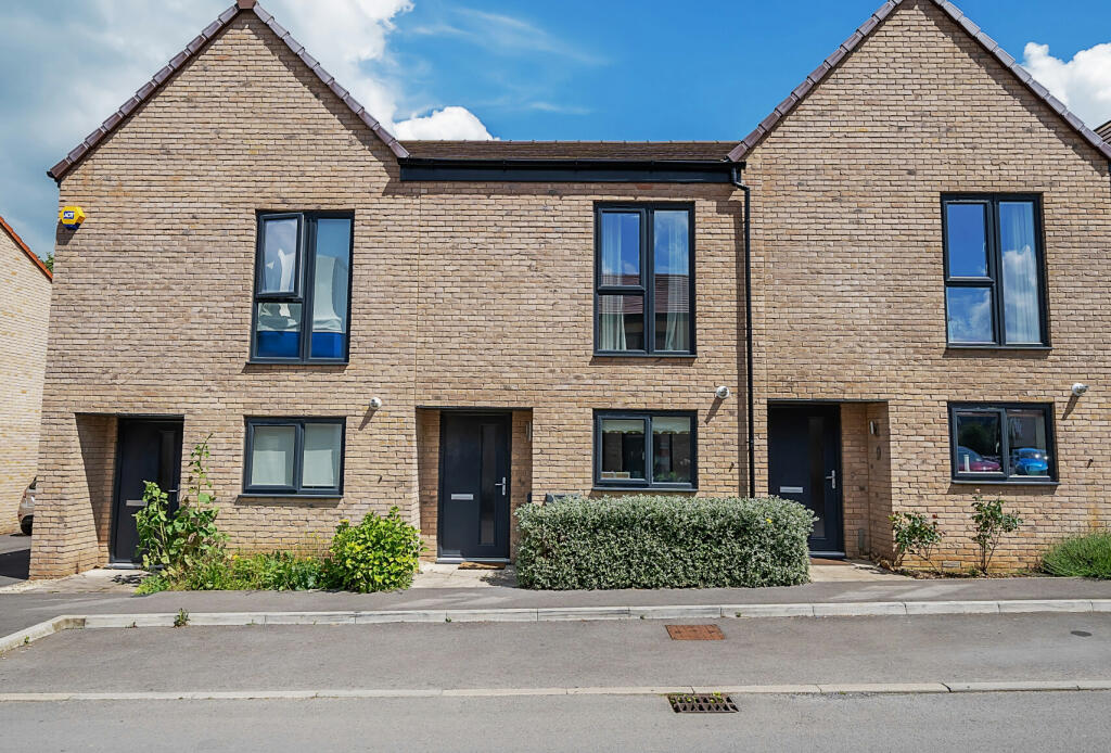 2 bedroom terraced house for sale in Willis Road, Combe Down, Bath
