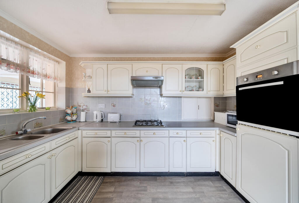 Additional property image - Southdown Road, Bath, Somerset, BA2