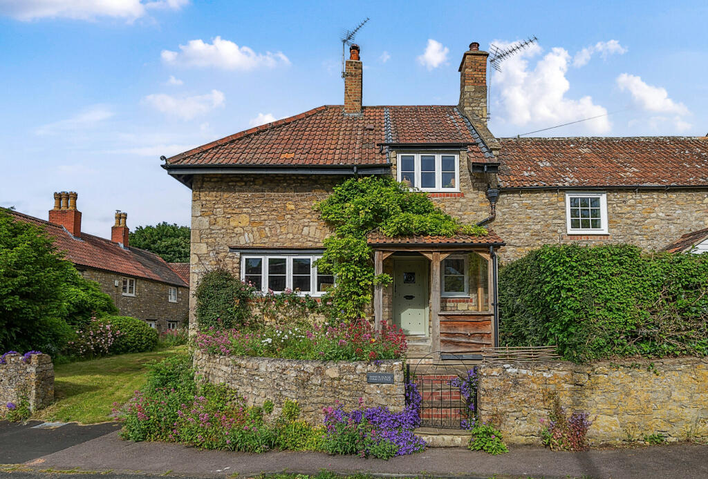 3 bedroom end of terrace house for sale in North Stoke, Bath, Somerset, BA1