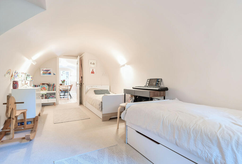 Additional property image - Green Park, BATH, Somerset, BA1