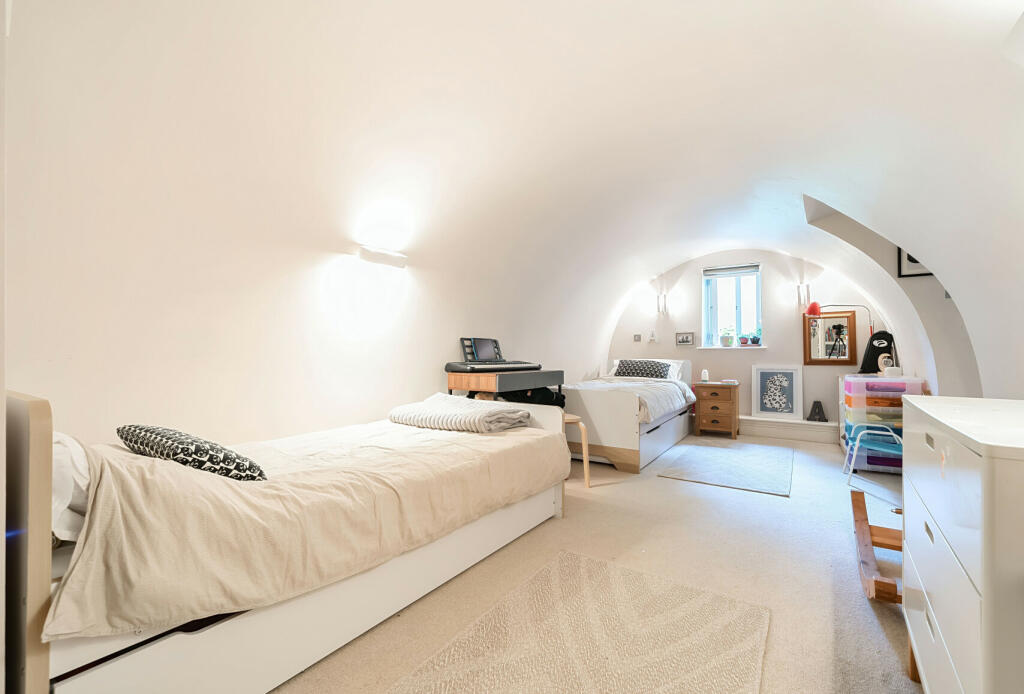 Additional property image - Green Park, BATH, Somerset, BA1