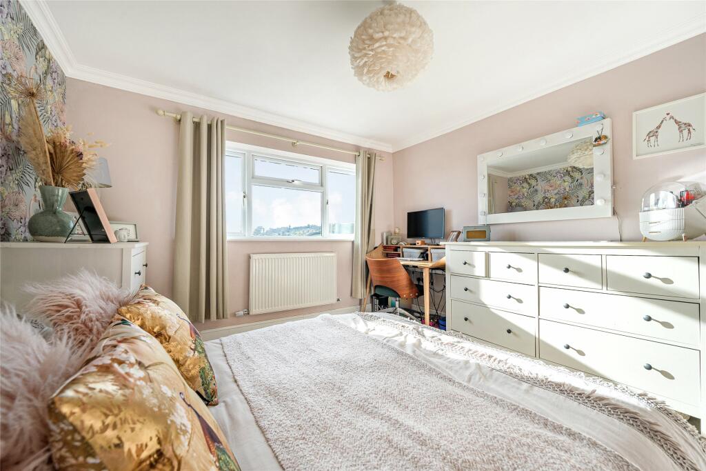 Additional property image - Eastfield Avenue, Bath, Somerset, BA1