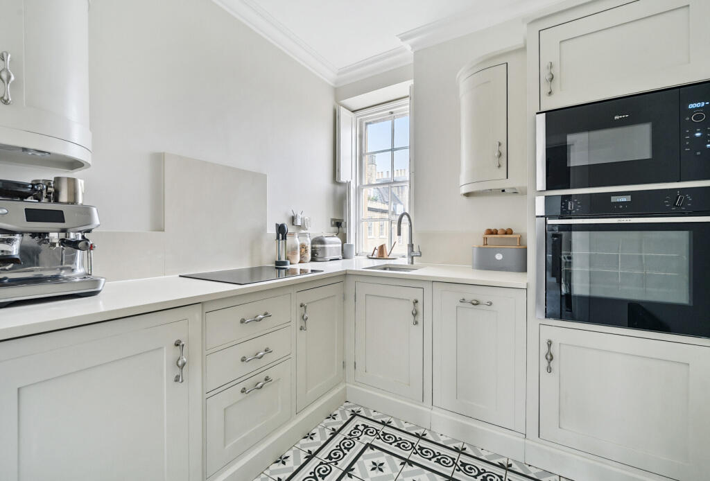 Additional property image - Rivers Street, Bath, Somerset, BA1