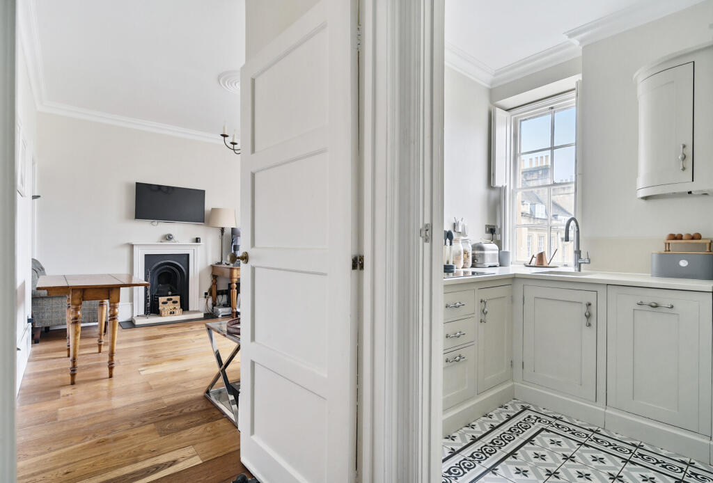 Additional property image - Rivers Street, Bath, Somerset, BA1