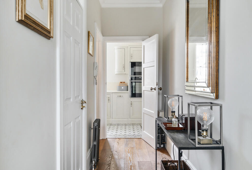 Additional property image - Rivers Street, Bath, Somerset, BA1