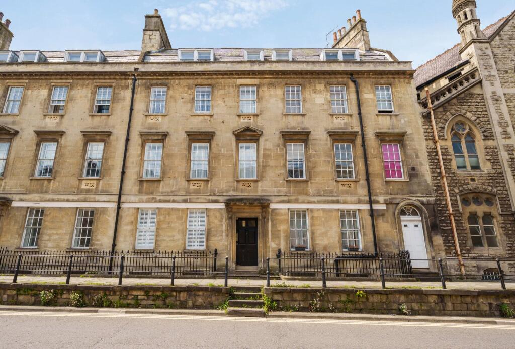 Main image of property: Flat 2, 1 Fountain Buildings, Bath, Somerset, BA1