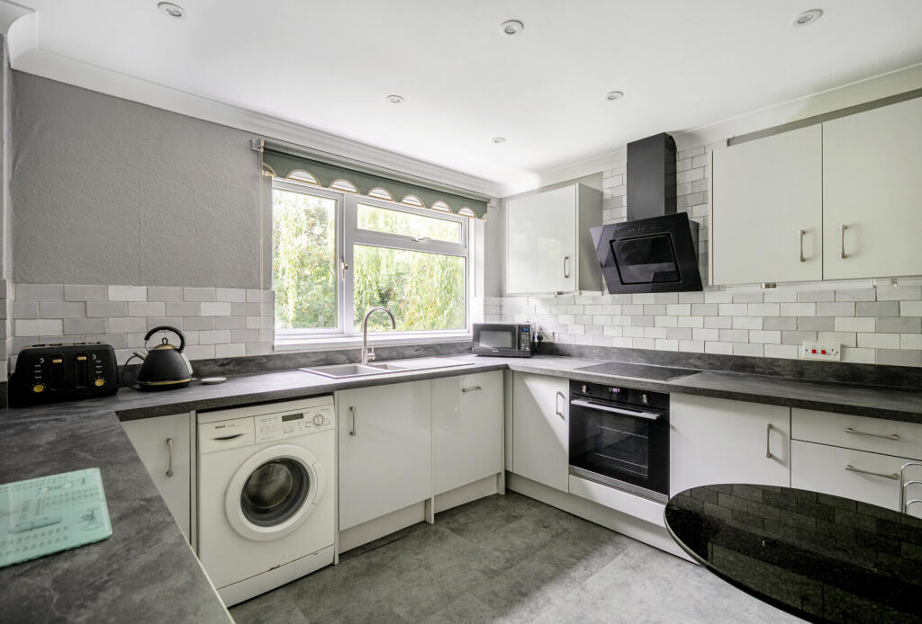 Main image of property: Gloucester Road, Bath, Somerset, BA1