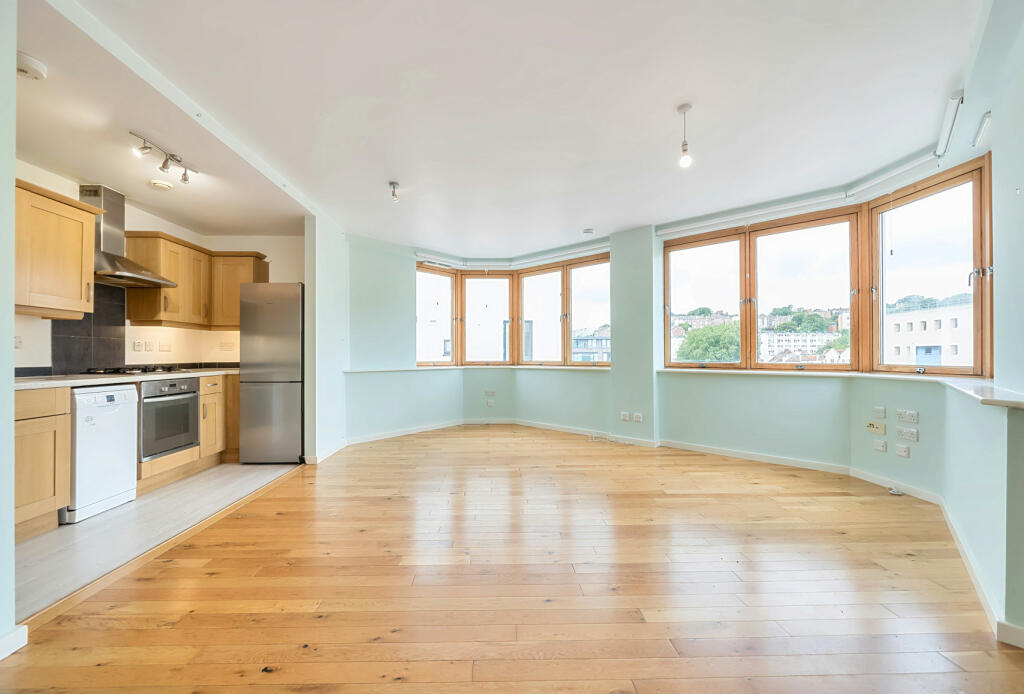 2 bedroom apartment for sale in Lime Kiln Road, Bristol, BS1