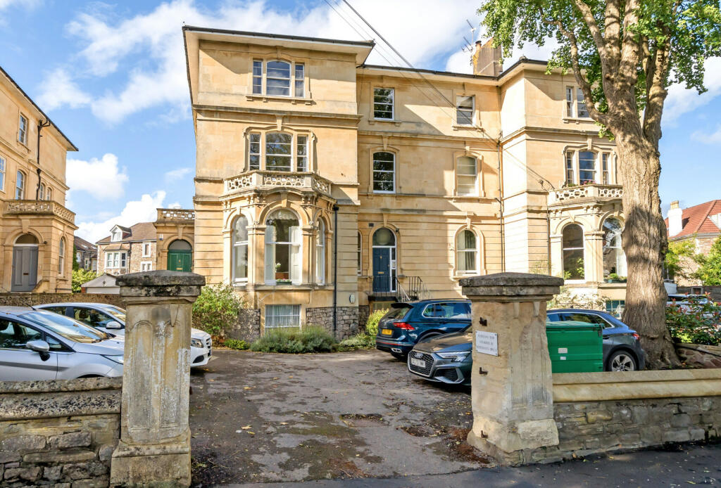 Main image of property: Cambridge Park, Bristol, Somerset, BS6