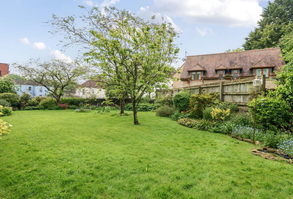 2 bedroom apartment for sale in Berkeley Court, Bristol, BS7