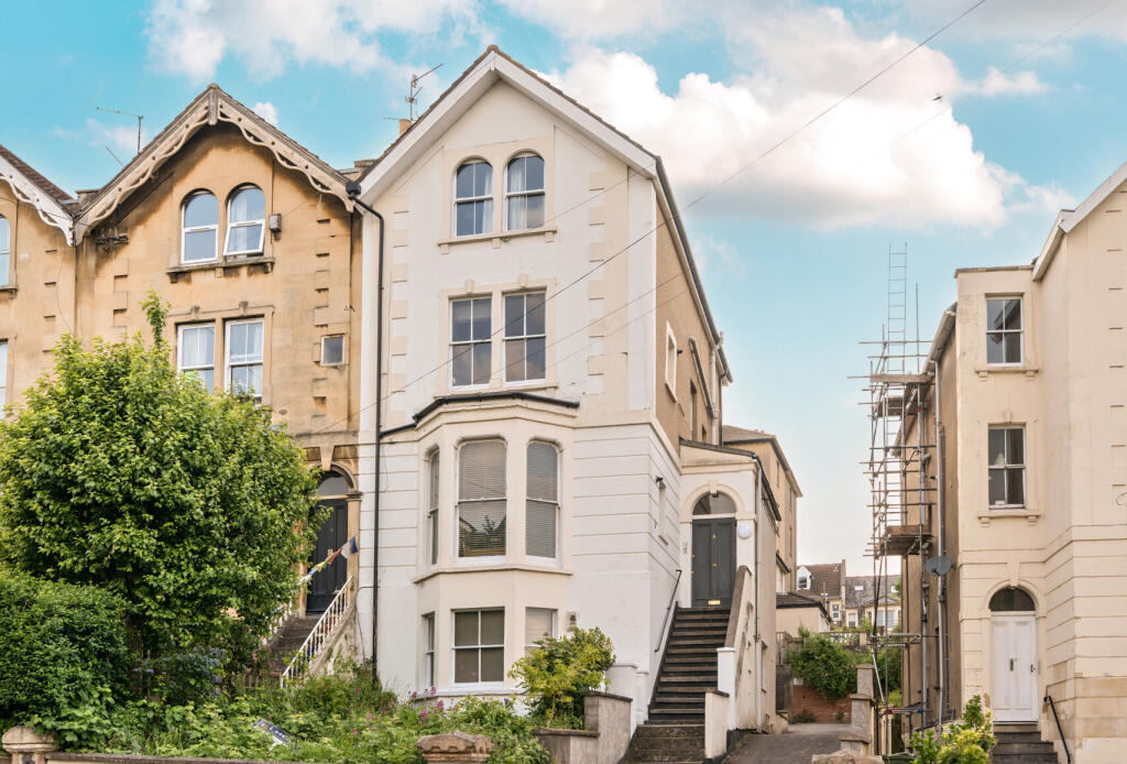 Main image of property: Cotham Brow, Bristol, Somerset, BS6