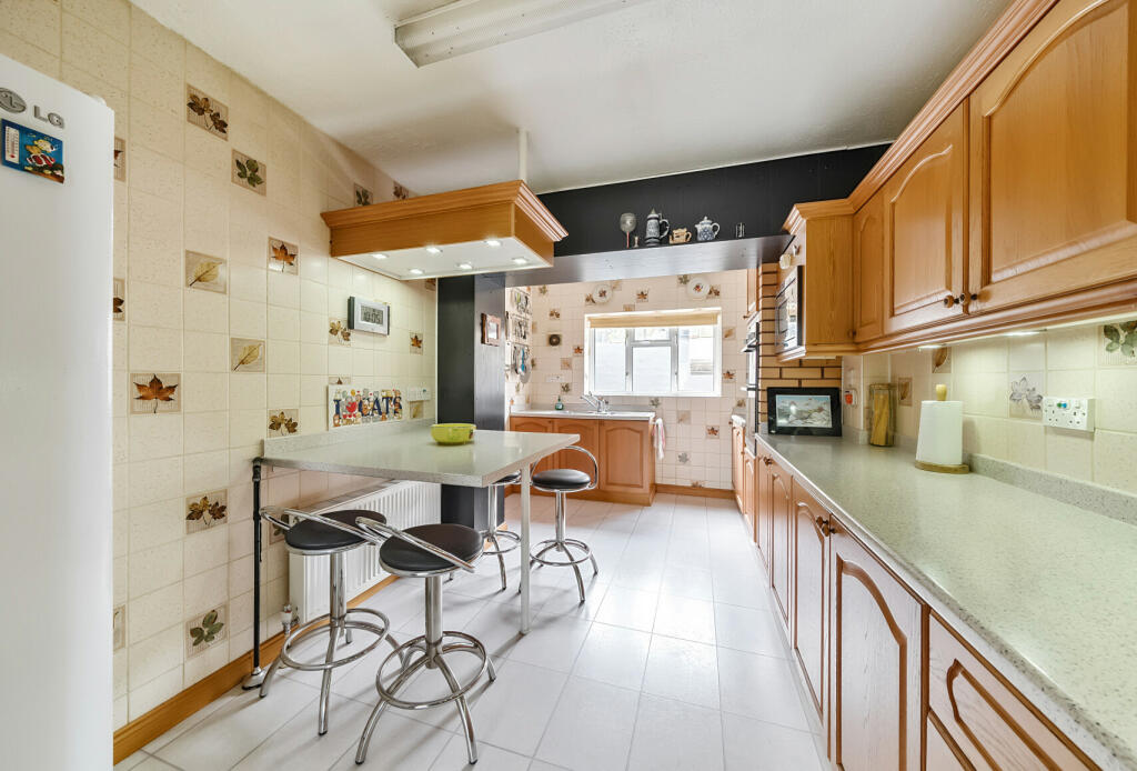 Additional property image - Henshaw Close, Lodge Hill, Bristol, BS15