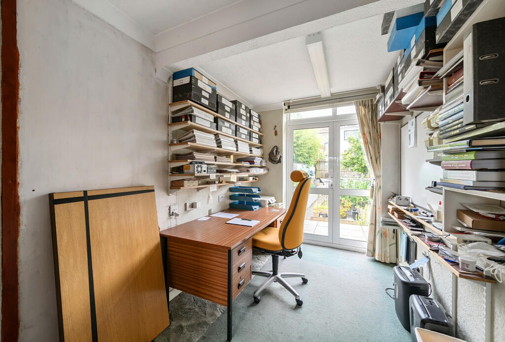 Additional property image - Henshaw Close, Lodge Hill, Bristol, BS15