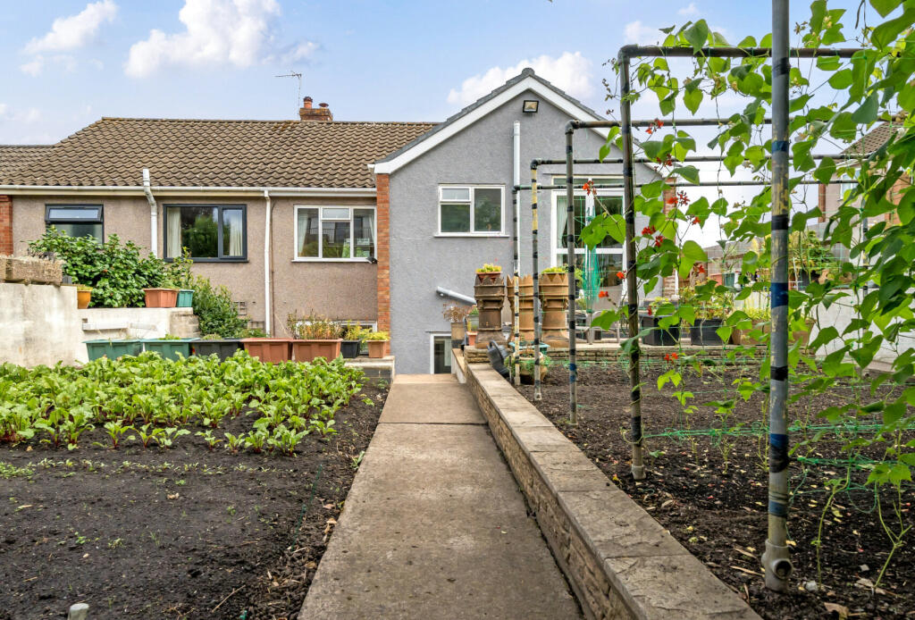 Additional property image - Henshaw Close, Lodge Hill, Bristol, BS15