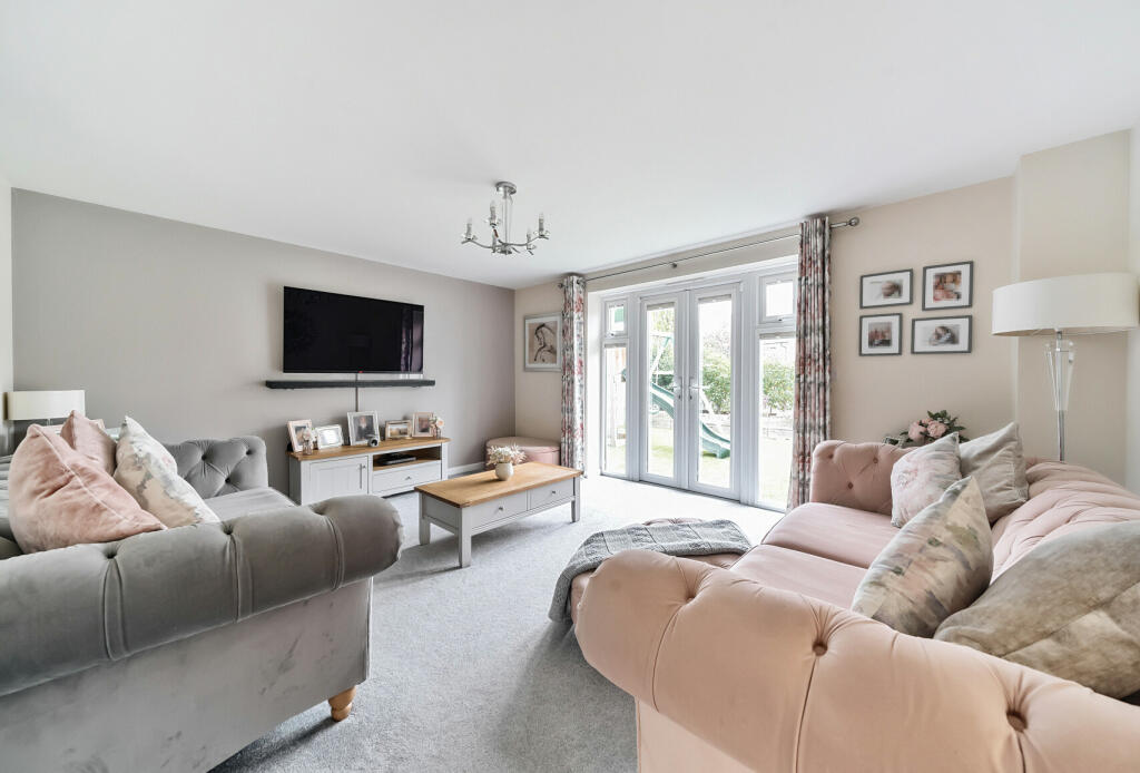 Additional property image - Viola Way, Emersons Green, Bristol, South Gloucestershire, BS16