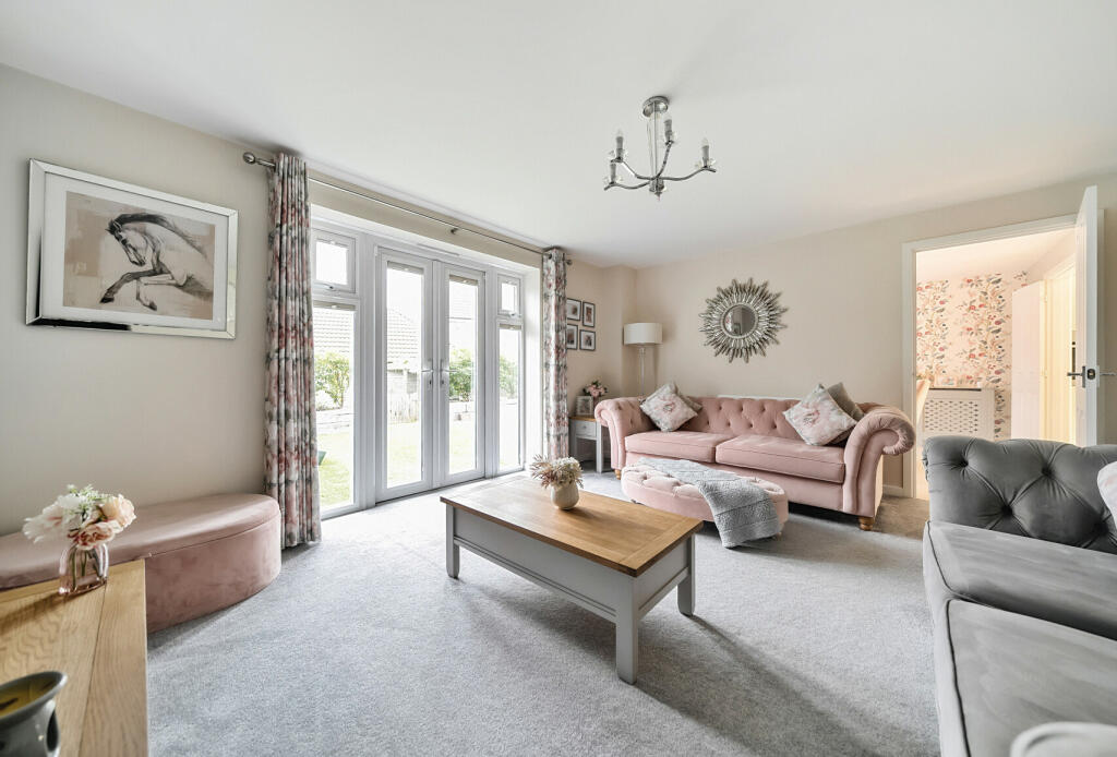 Additional property image - Viola Way, Emersons Green, Bristol, South Gloucestershire, BS16