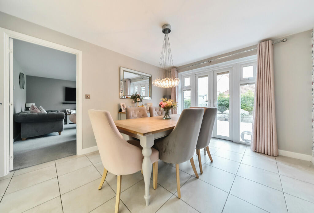 Additional property image - Viola Way, Emersons Green, Bristol, South Gloucestershire, BS16