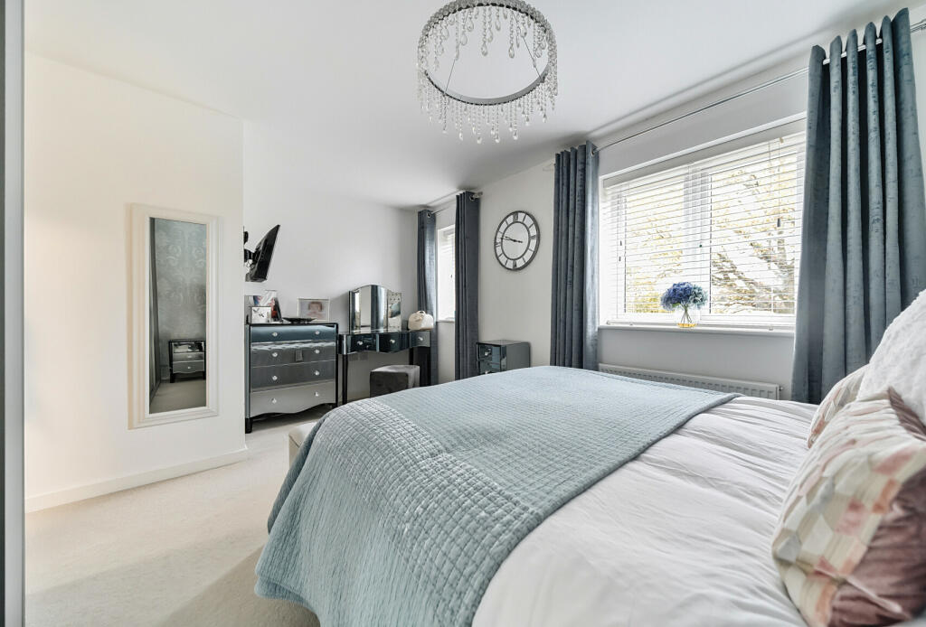 Additional property image - Viola Way, Emersons Green, Bristol, South Gloucestershire, BS16