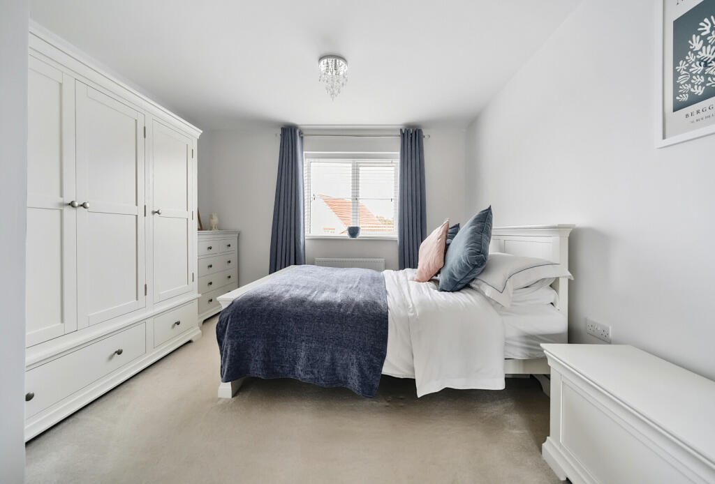 Additional property image - Viola Way, Emersons Green, Bristol, South Gloucestershire, BS16