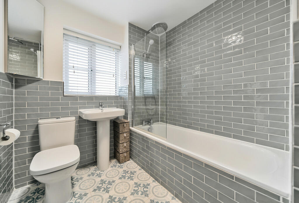 Additional property image - Viola Way, Emersons Green, Bristol, South Gloucestershire, BS16