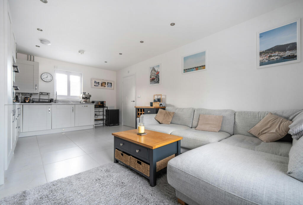 Additional property image - Goldenrod Road, Emersons Green, Bristol, Gloucestershire, BS16