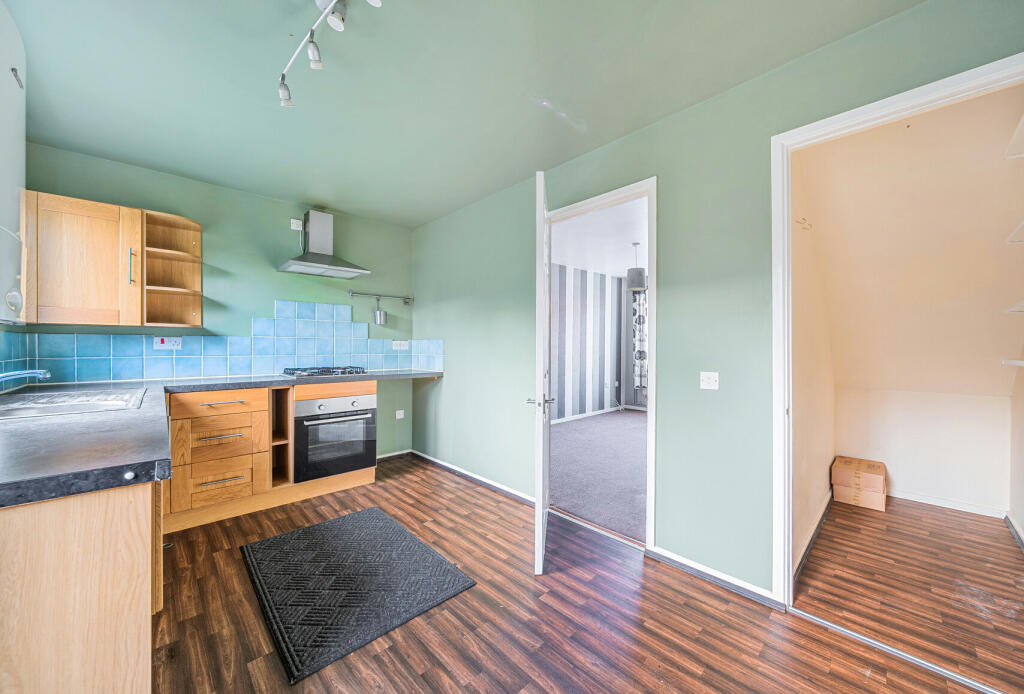 Additional property image - Field View Drive, Downend, Bristol, South Gloucestershire, BS16