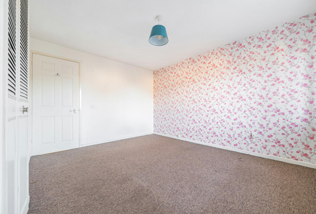 Additional property image - Field View Drive, Downend, Bristol, South Gloucestershire, BS16