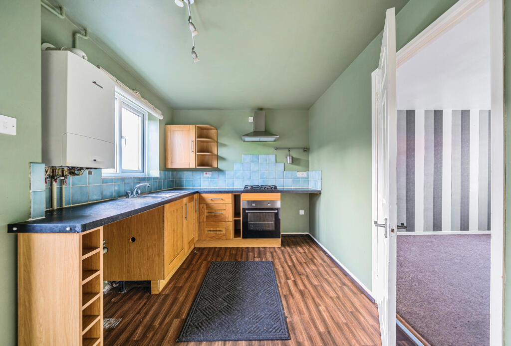Additional property image - Field View Drive, Downend, Bristol, South Gloucestershire, BS16