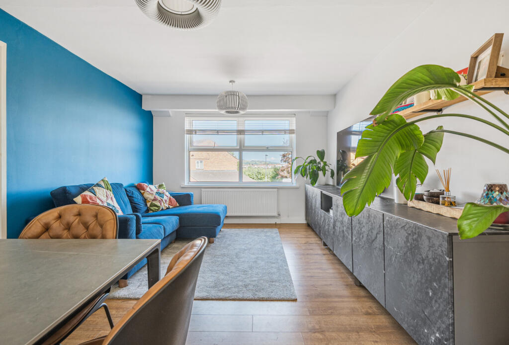 Main image of property: St. Clements Road, Keynsham, Bristol, Somerset, BS31