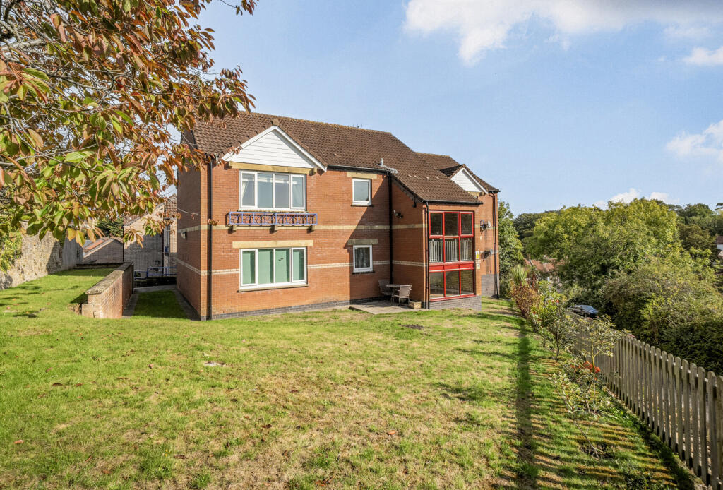 Main image of property: Fairacres Close, Keynsham, Bristol, Somerset, BS31