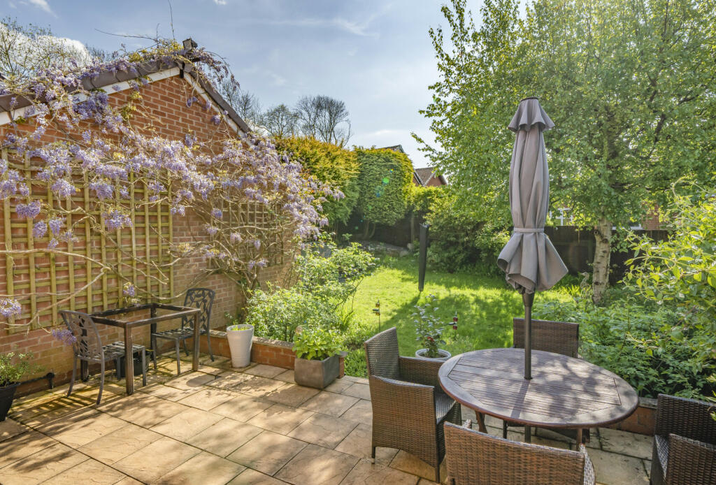 Additional property image - Parkers Close, Bristol, Somerset, BS10