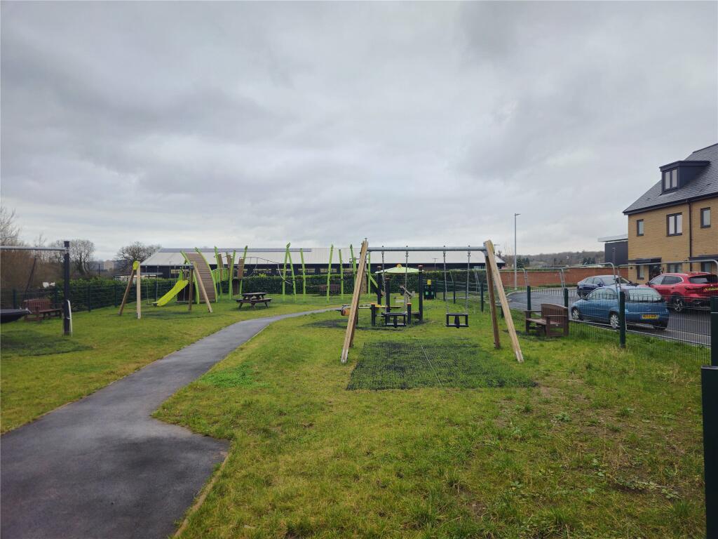 Additional property image - Aspen Drive, Bristol, Gloucestershire, BS10